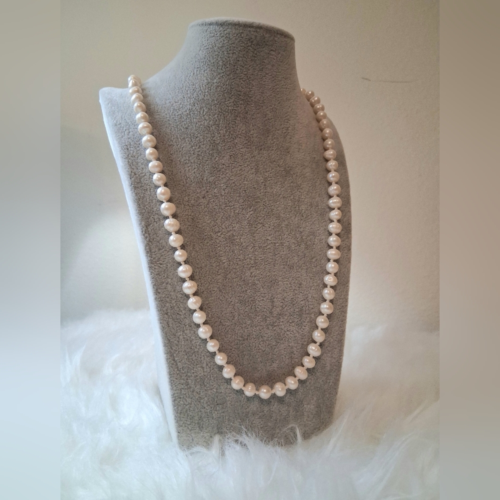 13" Pearl Strand Necklace